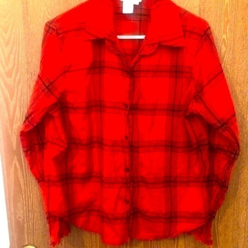 Coldwater Creek women’s plaid button up